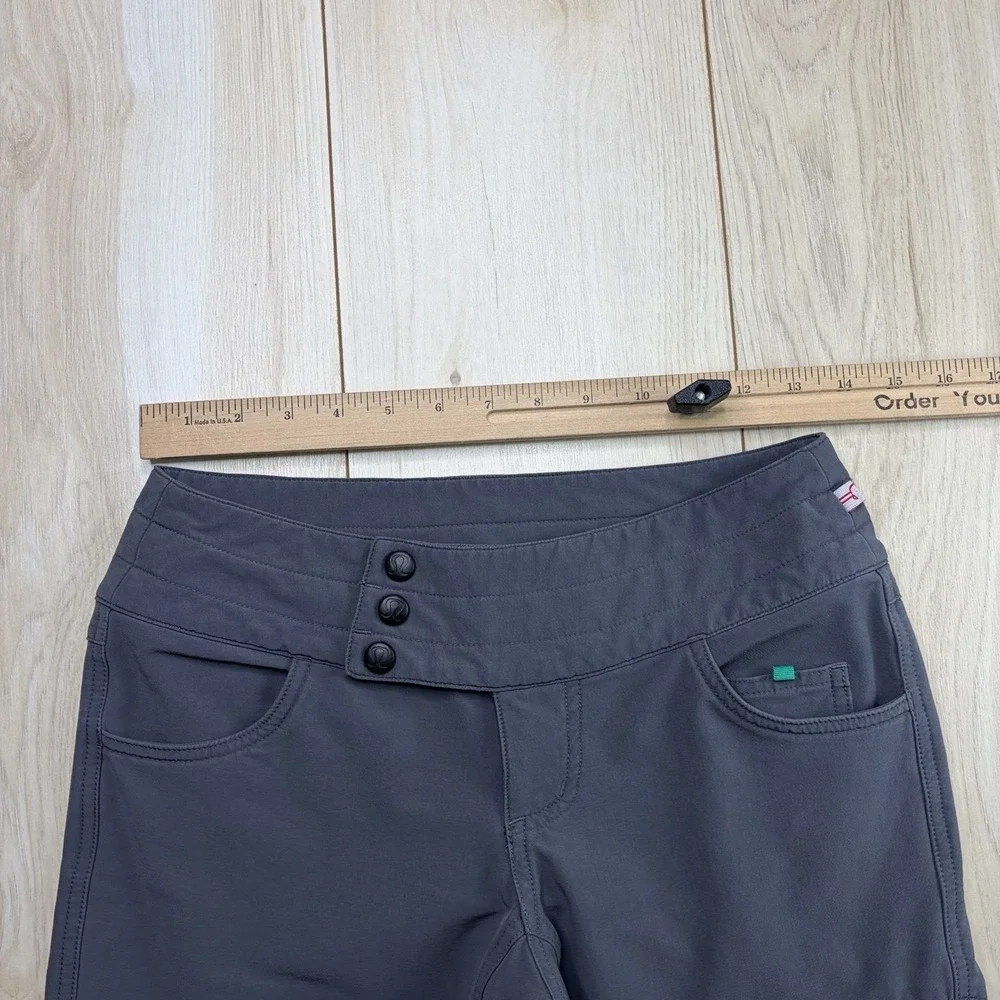 Lululemon Athletica Hiking Pants Womens 6 Gray Stretch Triple Snap Waist Outdoor